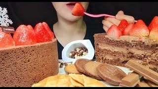 디저트[ASMR]투썸플레이스 스트로베리 초콜릿 생크림 케이크, 초콜릿 과자REAL SOUND// ASMR MUKBANG