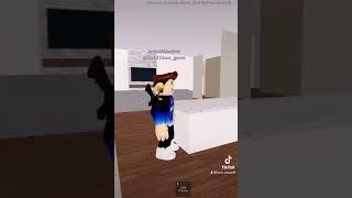 When your mom calls you…(ER:LC Roblox)