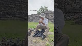 Ancient Aztec Flute Playing Music #aztec #flute #music