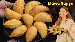 मावा गुजिया घर के खोये से बनाये | Mawa Gujiya Recipe | Khoya Karanji Recipe | Gujiya Kabitaskitchen