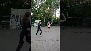 Beach volleyball, a punch from the opponent that is not easy to receive.