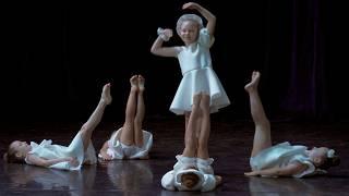 "Milk ran away". Children's dance. Age 4-6.