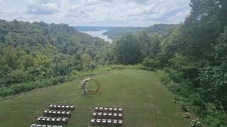 Tennessee Wedding Venue Nestled amidst the tranquil beauty of Center Hill Lake.