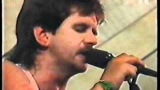 RUNRIG - SHORT GAELIC SONG CLIP - SUBSCRIBE TO 1RUNRIG TO SEE MORE RARE STUFF!