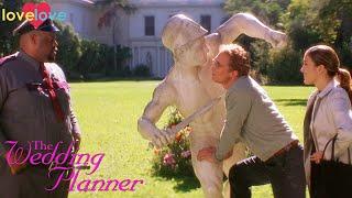 Statue Shopping Goes Wrong | The Wedding Planner | Love Love