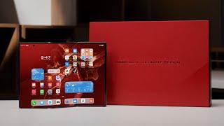 Huawei Mate XT Tri-Fold Phone // Unboxing & First Impressions!