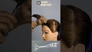 SO EASY! DIY SHORT WOLF CUT #wolfcut #diy #diywolfcut #haircuttutorial #shortvideo