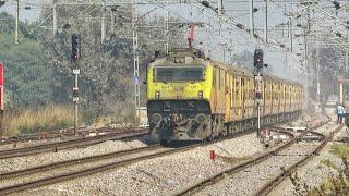 Tejas Livery WAP5 with Barauni - Gwalior mail skipping Pipersand at High speed