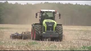 Claas Xerion 5000 mit Köckerling vector in FH