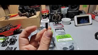 scx24 Deadbolt build and digger gets new lights