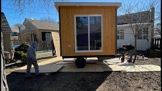 How to install a shed on wheels