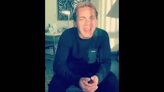 Cristian Castro cantando "No podrás" a capella (2017)