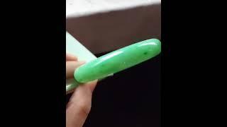 @翠色珠寶 翡翠直播 飘阳绿手镯，种老水足，色阳青翠，完美细腻，正圈57/12.5/7.7