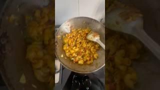 #youtubeshorts #ytshorts #ytviral #shorts #shortvideo #shortsviral #food #yummy #divyabisht #yum