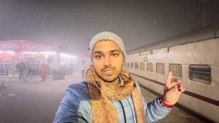 Ganga Sagar Express train journey in Dense Fog*Zero Visibility 