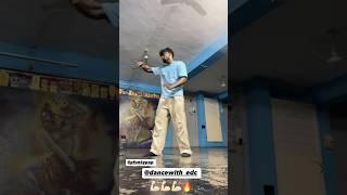 Popping Freestyle  #shotrs #michaeljackson #trendingshorts #poppingdance #shortsfeed #dance