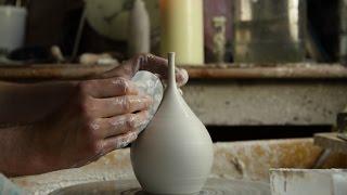 Throwing a Teardrop Porcelain Vase - Matt Horne Pottery
