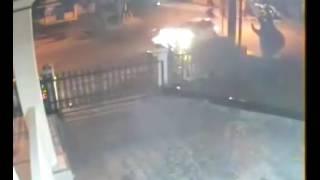 Tabrakan maut motor vs mobil di bandung