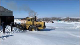 К-700А «Кировец» ПРЕОДОЛЕВАЕТ ВЕСЕННИЕ СУГРОБЫ. ПОЛНОЕ ВИДЕО, ОРИГИНАЛЬНЫЙ ЗВУК.