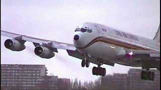 Boeing 707 at Ostend Airport : busy times , busiest years 1998 till 2002