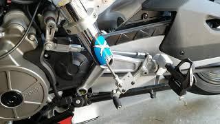 Aprilia RS660 with a kliktronic electric shifter