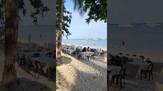 #Breakfast on the beach. #해변에서 아침을.