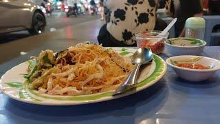 Street Food, Saigon, Vietnam