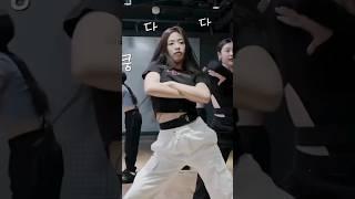 BABYMONSTER Ahyoen dancing️ #babymonster #babymonsteryg #ahyeon