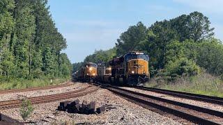 (MUST WATCH) One of the COOLEST train races anyone will ever see! You get to be between two trains!