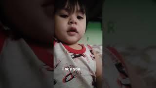 Cute Baby saying I see you.. Calix batang makulet..