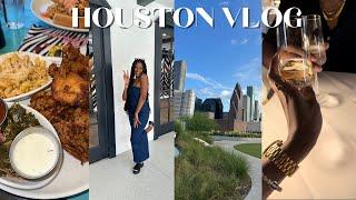 HOUSTON TRAVEL VLOG| Must Try Resturants + Things to Do + Shopping + IS YOUR GIRL MOVING?