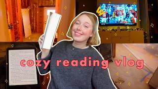 cozy reading vlog: my house is under construction + finishing an amazing fantasy series!