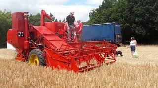 weeting  steam  rally  2022  working  vintage  combines