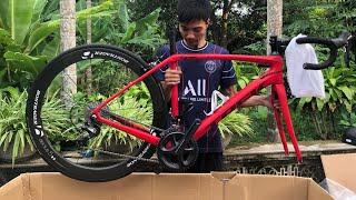 Khui Thùng Hàng Về Xe Đạp Đấu Giá - Giant MTB - TREK DOMANE SL6- Phụ Kiện Xe Đạp Đấu Giá