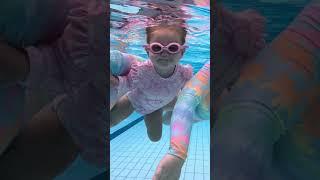 Swimming For Kids #Swimming #learntoswim #swimmingclass #underwater