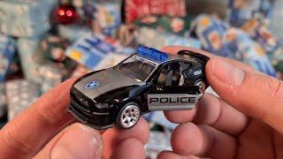 Unboxing Diecast Cars Unboxing trucks Opening Christmas gifts diecast car and other vehicles