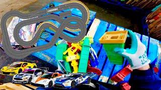 DUMPSTER DIVING - THIS TOY SHOP THROWS SO MUCH AWAY!!! 
