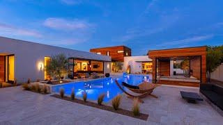 Ultra Modern Home For Sale Las Vegas | $3M | 4,055 Sqft | 3 Beds | Loft | 4 Baths | 4 Car | 1 Acre