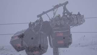 Mehrere Gondeln im Skigebiet Hochzillertal kollidiert