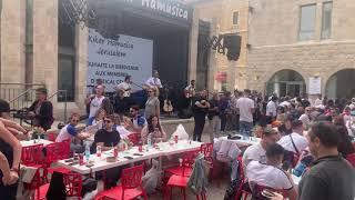 Kikar Hamusica Jerusalem - my neighbors