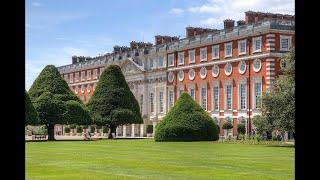 Secrets of the Royal Palaces S03E05 - Hampton Court Palace - History Xtra