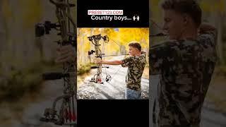 behindthescenes bowhunt bowhunter bowhunterlife seniorpictures seniorphotoshoot senior20 #Short #Sho