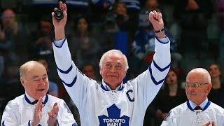 Former Maple Leafs captain George Armstrong dead at 90