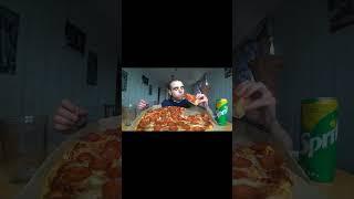 #asmr #mukbang #pizza #shorts #eating #food #fastfood