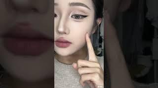 Eye makeup tutorial