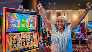 My Wife WON HUGE on a High Limit Slot at MGM GRAND Las Vegas