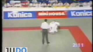 JUDO 1991 World Championships: Diane Bell (GBR) - Frauke Eickhoff (GER)