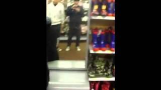 Bboying in Oakwood Walmart