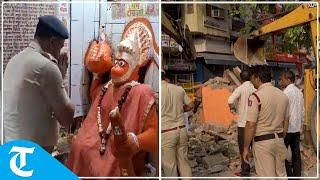 Delhi: Police offer prayer at Hanuman temple before removing it for widening of road