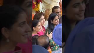 Mukesh Ambani And Family Members Isha Ambani & Akash Ambani & Anant Ambani and Shloka and Radhika